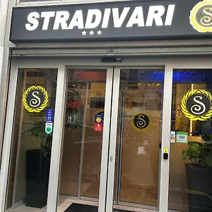 *** Отель Stradivari Италия